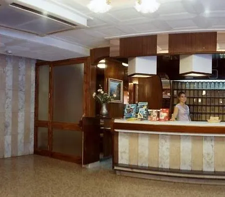Marisol Hotel